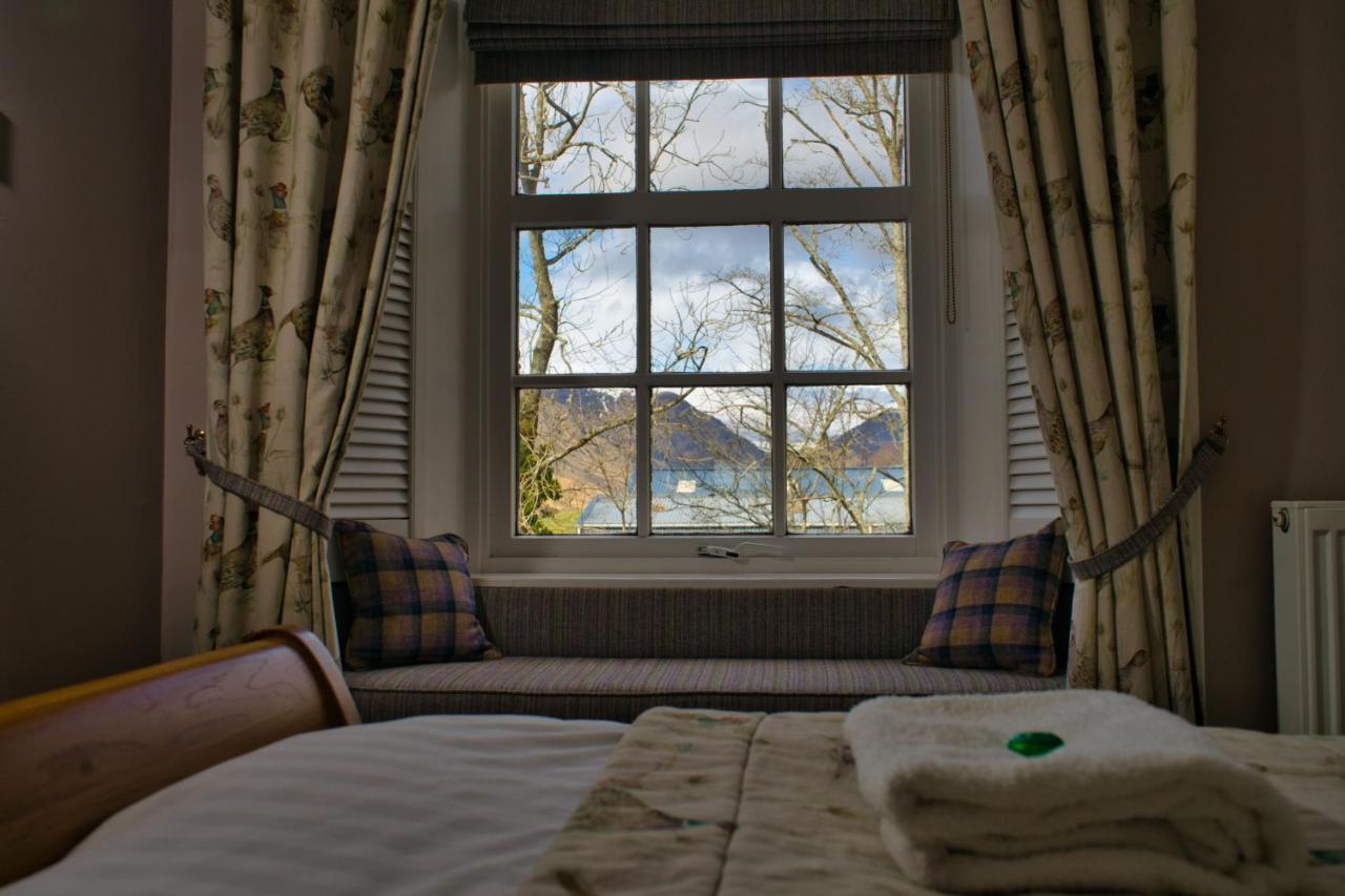 Glen Clova Hotel & Luxury Lodges Millton of Clova Exterior foto